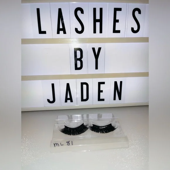 Lash Strip ML81 - Picture 1 of 2